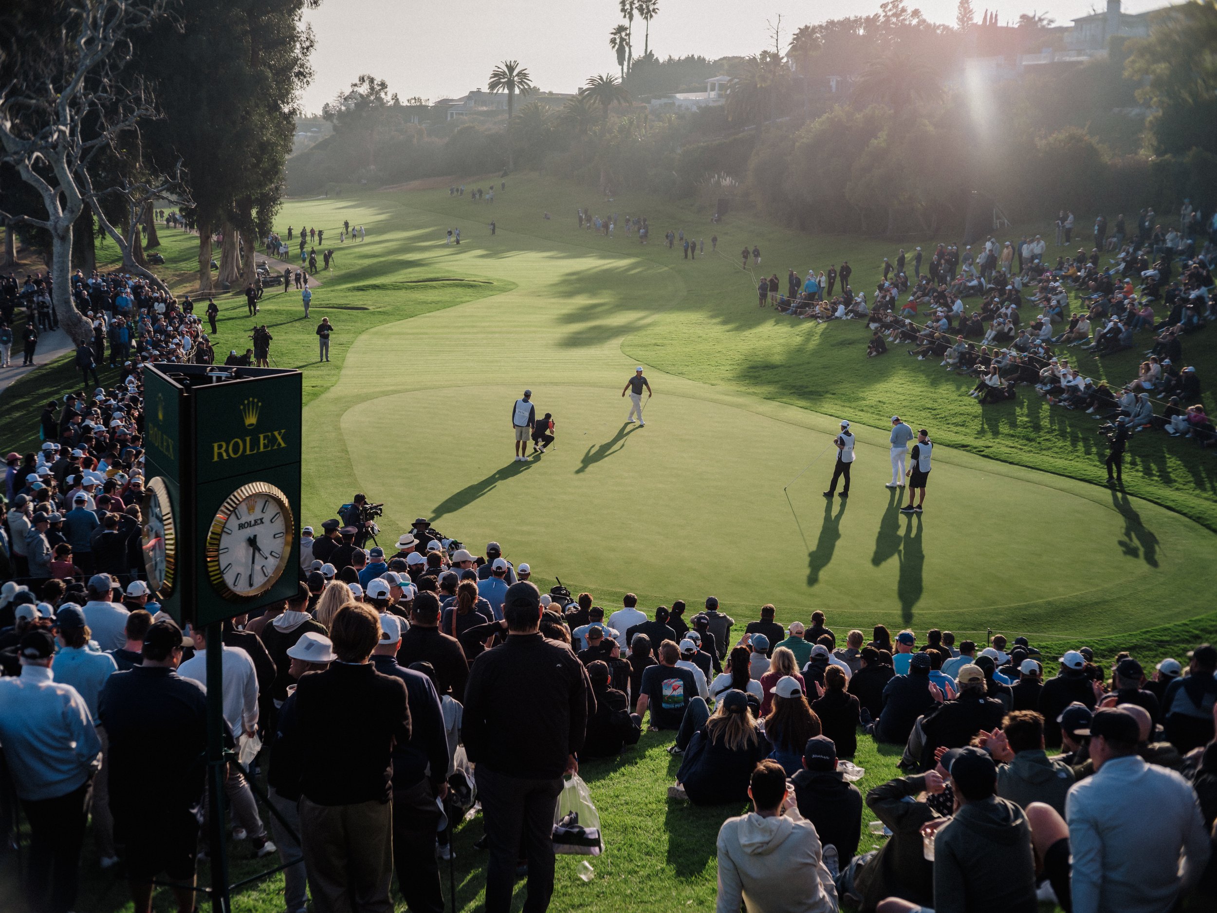 Leveraging Social Media to Boost Golf Club Events and Tournaments